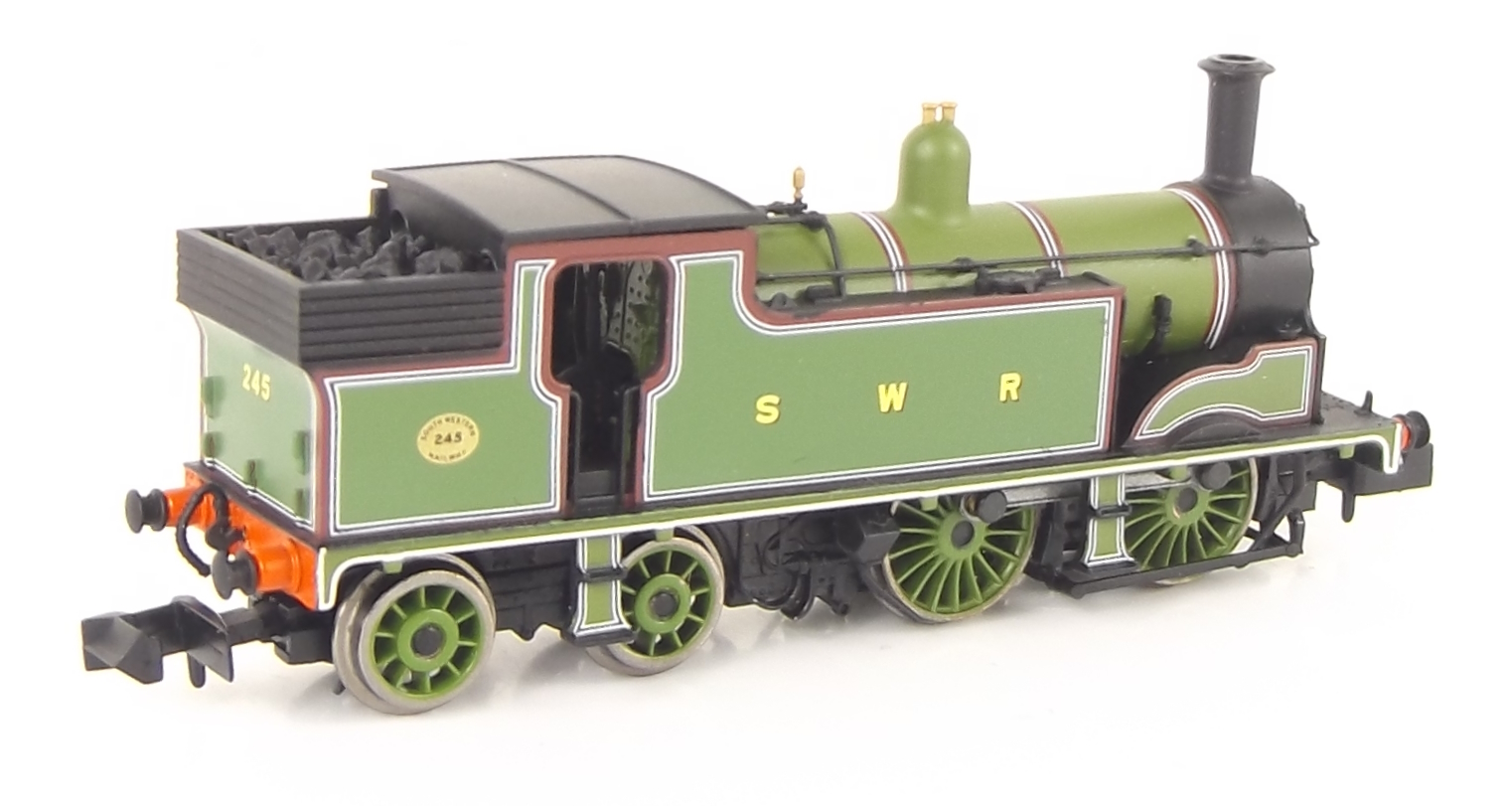 Dapol 2S016006 N Gauge SR M7 044 Tank 245 SWR Green