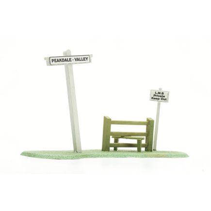 Dapol C078 OO Gauge Sign Post & Stile Plastic Kit