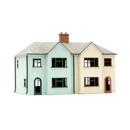 Dapol C057 OO Gauge Semi-Detached House Plastic Kit