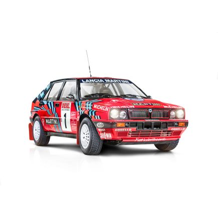 Italeri 4712 Lancia Delta HF ntegrale Sanremo 1989 Plastic Kit