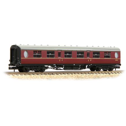 Graham Farish 376-202 N Gauge LNER Thompson First Corridor Coach E11176E BR Maroon