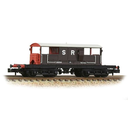 Graham Farish 377-875A N Gauge SR 25 Ton Queen Mary Brake Van SR Brown