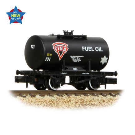 Graham Farish 378-003A N Gauge 14 Ton Anchor Mounted Tank Wagon Fina Black No.171