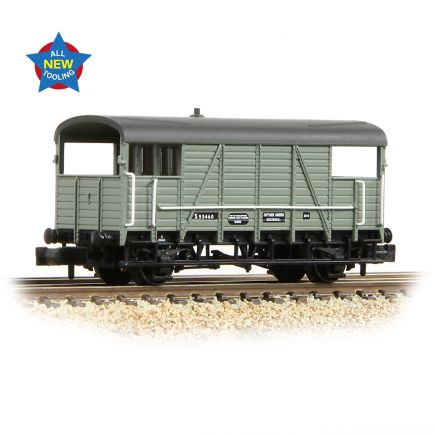 Graham Farish 378-027A N Gauge SECR 25 Ton Dance Hall Brake Van BR Grey S55460