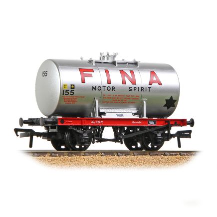 Bachmann 38-781 OO Gauge 14 Ton Anchor Mounted Tank Wagon Fina Silver