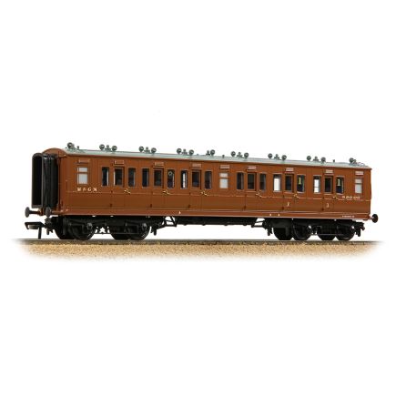 Bachmann 39-861 OO Gauge LNWR 50ft Arc Roof Composite Corridor Coach M&GN Brown No.83006
