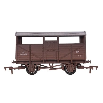 Dapol 4F-020-050 OO Gauge BR 12 Ton Cattle Wagon BR Bauxite B893470 Weathered