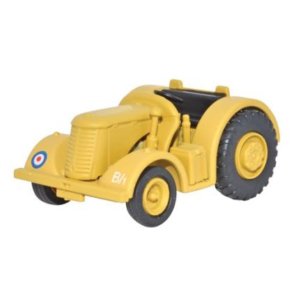 Oxford Diecast 76DBT005 OO Gauge David Brown Tractor RAF Middle East