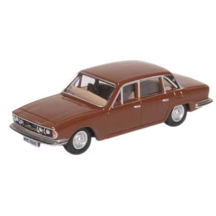 Oxford Diecast 76TP005 OO Gauge Triumph 2500 Russet Brown