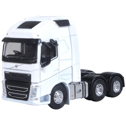 Oxford Diecast 76WHVOLCAB OO Gauge Volvo FH4 Cab White