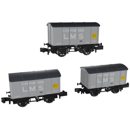 Rapido 961006 N Gauge Triple Pack GW Iron Minks LMS Gunpowder Vans