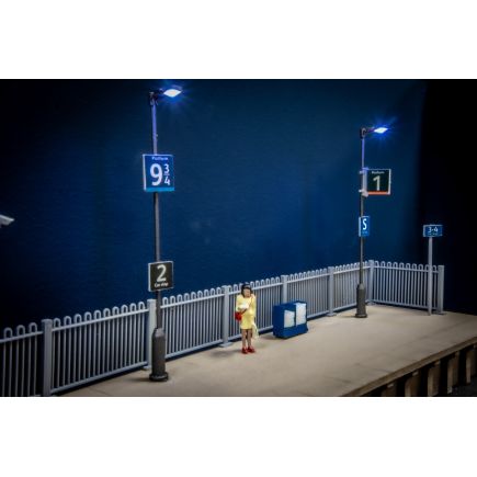 DCC Concepts DML-MPS OO Gauge Modern Station Platform Signs