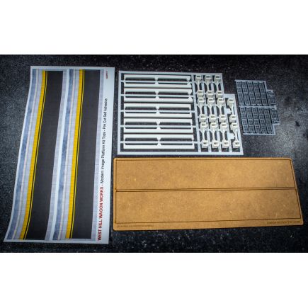 DCC Concepts DML-MSK OO Gauge Modern Station Platform Kit