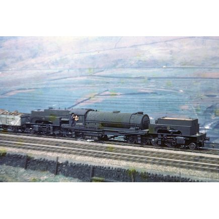 Heljan 3002 OO Gauge LNER U1 Garratt 2-8-0+0-8-2 9999 LNER Unlined Black