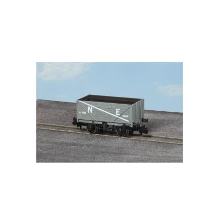 Peco NR-7001E N Gauge 7 Plank Open Wagon NE Grey