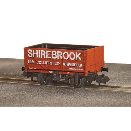 Peco NR-7007P N Gauge 7 Plank Open Wagon Shirebrook