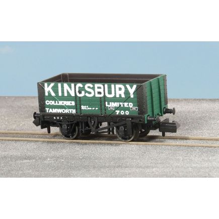 Peco NR-7016P N Gauge 7 Plank Wagon 'Kingsbury Collieries Limited, Tamworth'