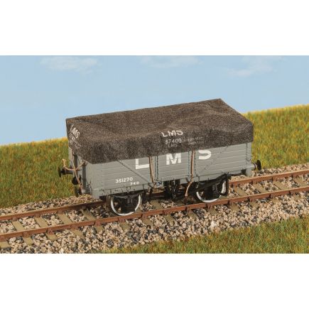 Parkside Models PA62 OO Gauge LMS Wagon Tarpaulins Pack Of 8