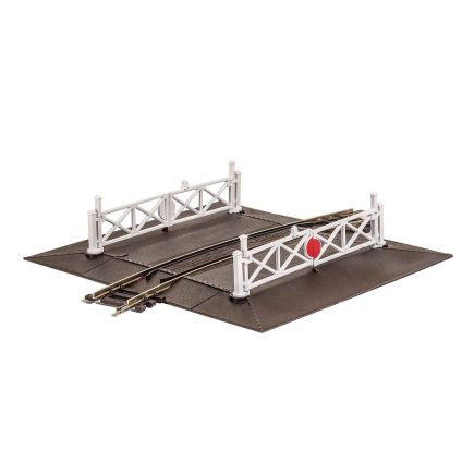 Peco ST-261 OO Gauge Level Crossing Curved Second Radius With 2 Ramps & 4 Gates