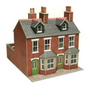 Metcalfe PO261 OO Gauge Red Brick Terraced Houses Card Kit