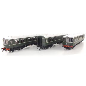 Heljan 1450 OO Gauge Class 104 3 Car DMU BR Early Green