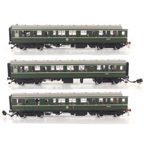 Heljan 1451 OO Gauge Class 104 3 Car DMU BR Green With Speed Whiskers