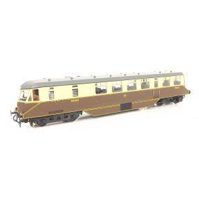 Heljan 19408 OO Gauge GW AEC Railcar No.22 GW Chocolate And Cream Grey Roof