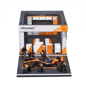 Bburago 18-38457N Pit Pass Diorama Mclaren MCL39 Lando Norris 2025 Season Diecast Model