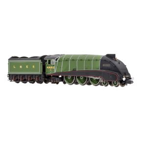 Dapol 2S-008-019 N Gauge LNER A4 4-6-2 4485 'Kestrel' LNER Green