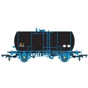 Oxford Rail OR76TKB002 OO Gauge Class B Tank Esso Unbranded Black Revised Suspension