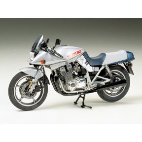 Tamiya 14010 Suzuki GSX1100S Katana Motorbike Plastic Kit