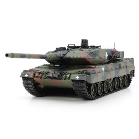Tamiya 25207 Leopard 2 A6 Tank Ukraine Plastic Kit