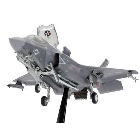 Tamiya 61125 F-35B Lightning II Plastic Kit