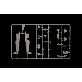 Italeri 1482 Supermarine Spitfire MkV/MkIX Plastic Kit