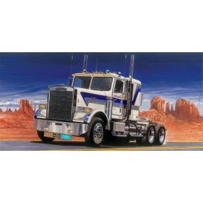 Italeri 3859 Freightliner FLC Cab Unit Plastic Kit