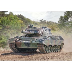 Italeri 6481 Leopard 1 A5 Tank Plastic Kit