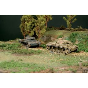 Italeri 7507 Panzer III Ausf. J Tank Plastic Kit