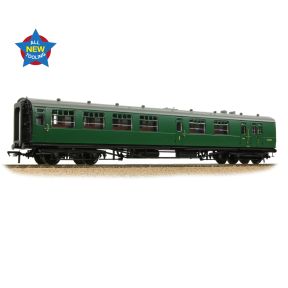 Bachmann 34-761 OO Gauge SR Bulleid Brake Composite Corridor Coach 10 Inch Vents BR (SR) Green S6733S