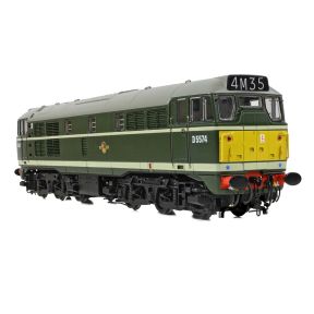Bachmann 35-802 OO Gauge Class 30 D5574 BR Green Small Yellow Panels
