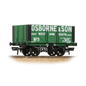 Bachmann 37-156A OO Gauge 8 Plank Fixed End Wagon Osborne And Son Green