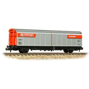 Graham Farish 373-601E N Gauge BR VGA Van BR Railfreight Red & Grey 210538
