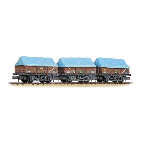Bachmann 377-491 N Gauge 5 Plank China Clay 3 Wagon Pack BR Bauxite TOPS with Tent Canopy Weathered