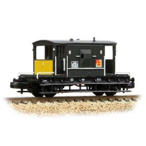 Graham Farish 377-532 N Gauge BR 20 Ton Brake Van BR Railfreight Distribution Sector B954812