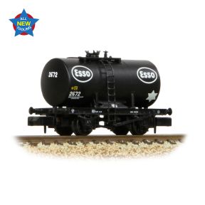 Graham Farish 378-005 N Gauge 20 Ton Anchor Mounted Tank Wagon Esso Black No.2672