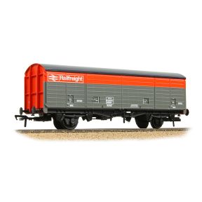 Bachmann 38-144B OO Gauge BR VDA Van BR Railfreight Red & Grey 200655