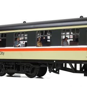 Bachmann 39-080APF OO Gauge BR Mk1 BSK Brake Second Corridor Coach BR InterCity Executive Passengers Fitted M35451