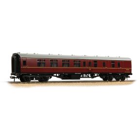 Bachmann 39-084PF OO Gauge BR Mk1 BSK Brake Second Corridor Coach BR Maroon Passengers Fitted SC35393