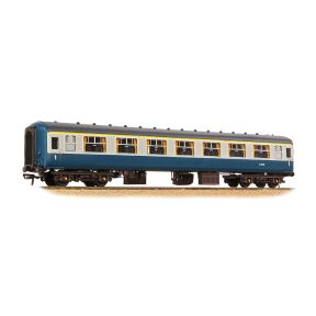Bachmann 39-330B OO Gauge BR Mk2Z FK First Corridor Coach BR Blue & Grey E13378