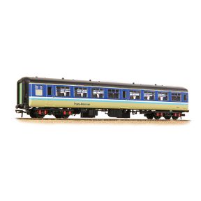 Bachmann 39-366 OO Gauge BR Mk2A TSO Tourist Second Open Coach BR Provincial Trans-Pennine 5283