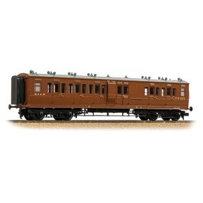 Bachmann 39-881 OO Gauge LNWR 50ft Arc Roof Brake Third Corridor Coach M&GN Brown No. 82001